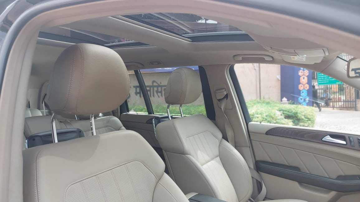 Luxury Mercedes GLS Car Hire in Jaipur: Travel in Style & Comfort
