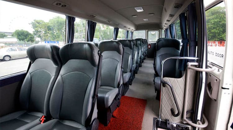 Luxury AC BUS/COACH 23 SEATER Taxi Service