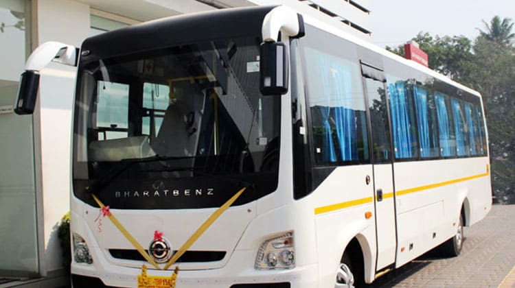 Luxury AC BUS/COACH 52 SEATER Taxi Service