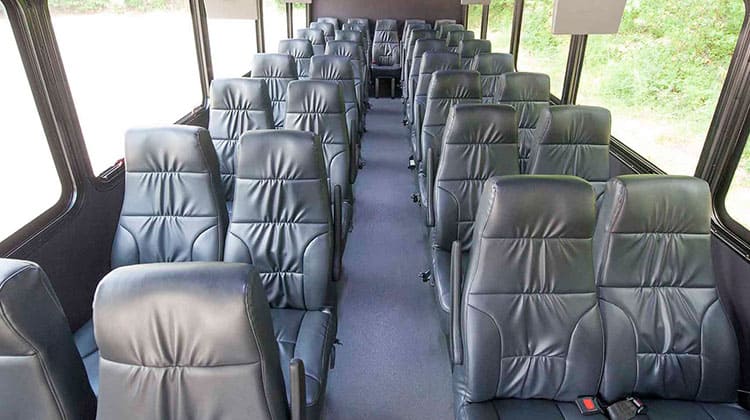 Luxury AC BUS/COACH 35 SEATER Taxi Service